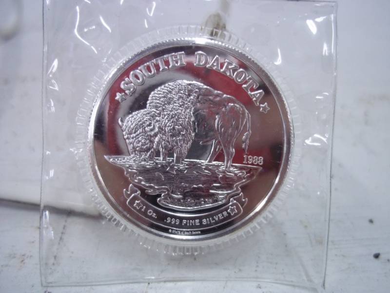 lot 35 image: South Dakota One Troy Ounce .999 Fine Silver