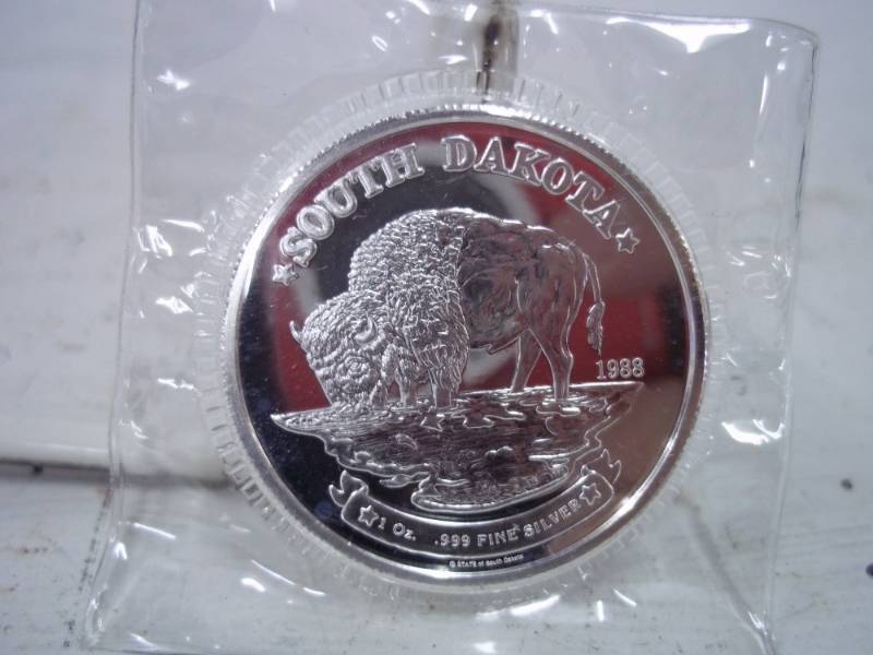 lot 36 image: South Dakota One Troy Ounce .999 Fine Silver