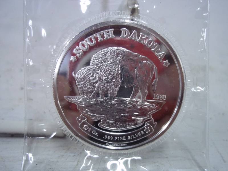 lot 48 image: South Dakota One Troy Ounce .999 Fine Silver