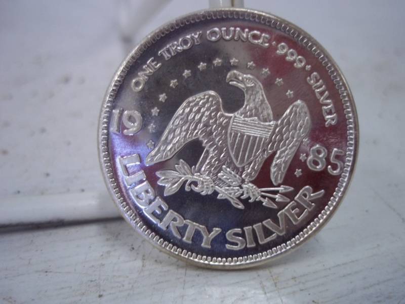 lot 60 image: One Troy Ounce .999 Fine Silver