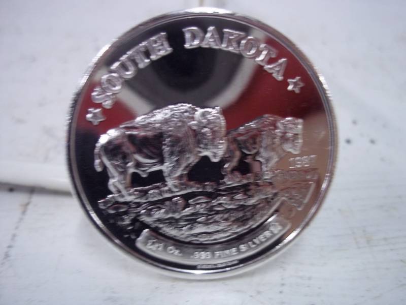 lot 82 image: South Dakota One Troy Ounce .999 Fine Silver