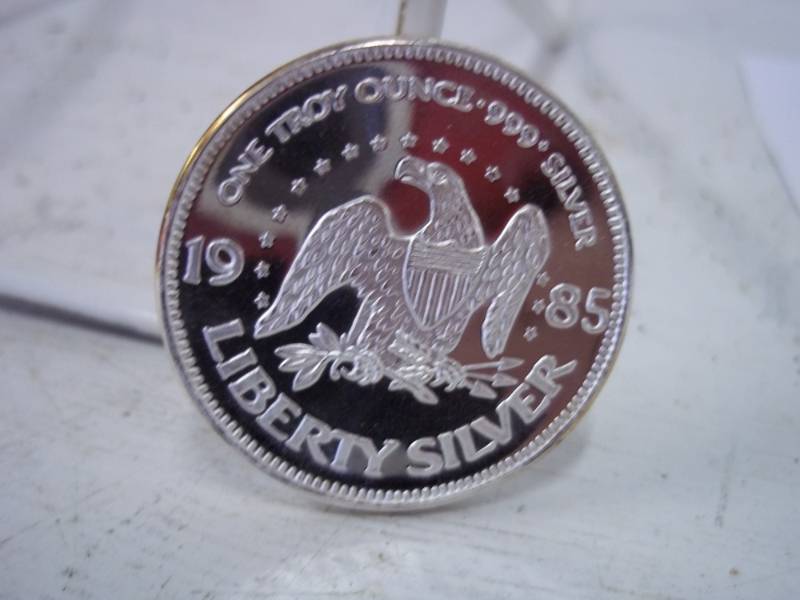 lot 88 image: One Troy Ounce .999 Fine Silver