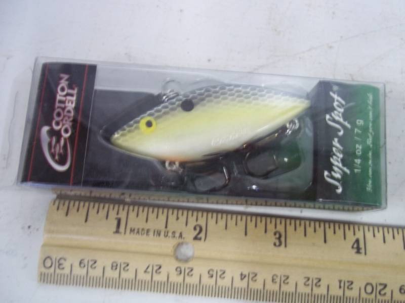 lot 111 image: NEW Fishing Lure