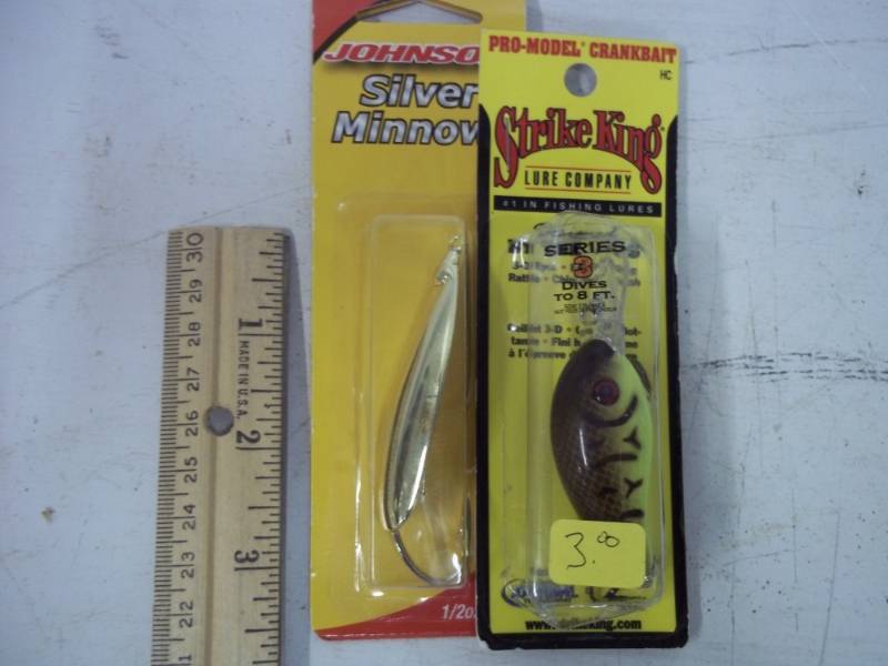 lot 129 image: Pair of NEW Fishing Lures