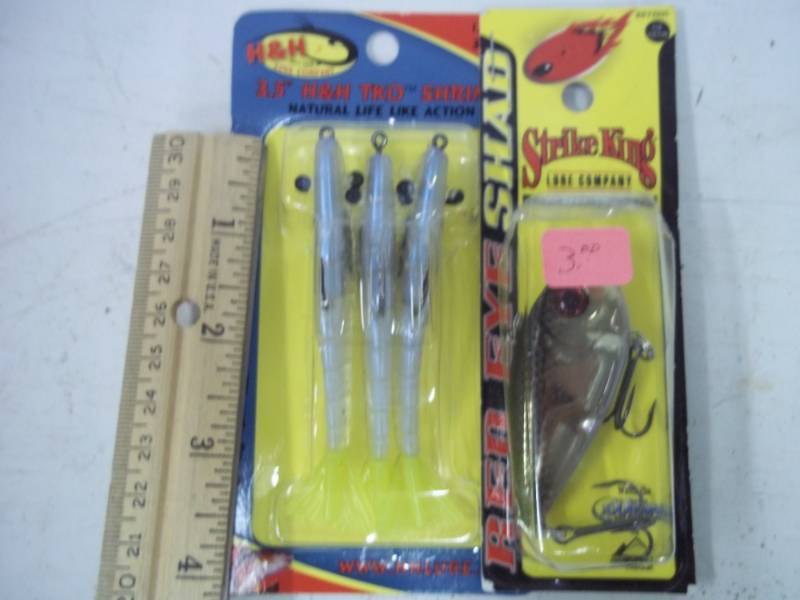 lot 133 image: Pair of NEW Fishing Lures
