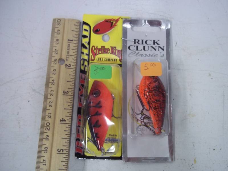 lot 155 image: Pair of NEW Fishing Lures