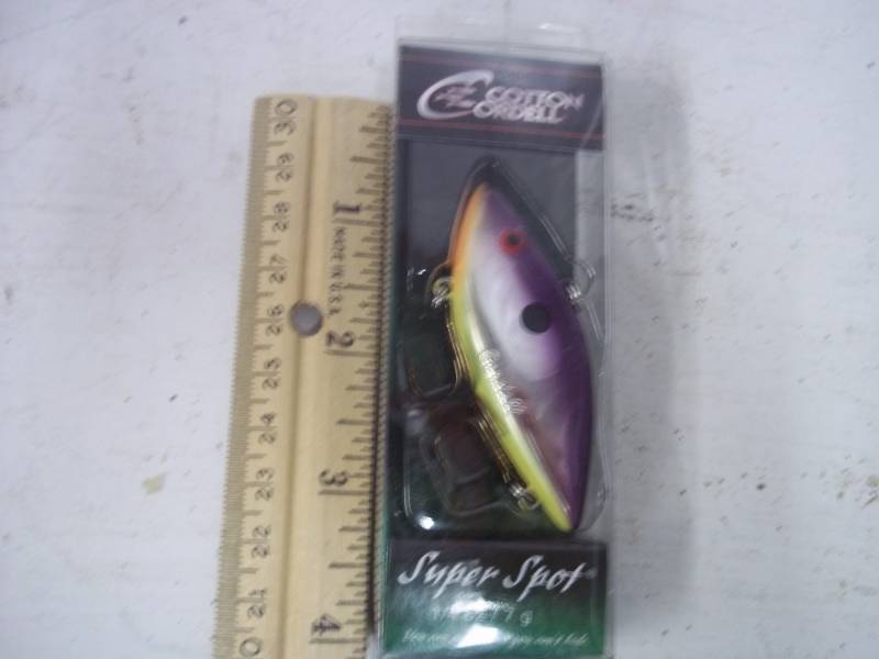 lot 159 image: NEW Fishing Lure