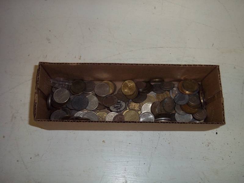 lot 167 image: Box of play coins