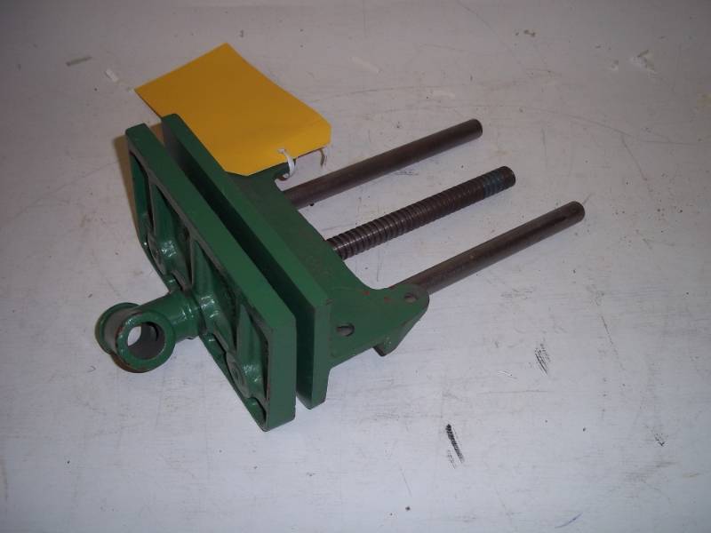 lot 182 image: Vice Green