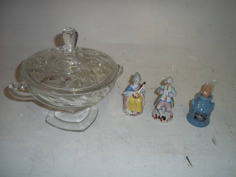 lot 205 image: Glass Candy dish, figurine and toothpick holder