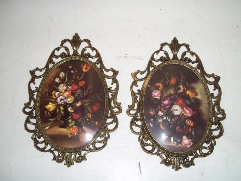 lot 212 image: Vintage Metal framed prints 7 x 10