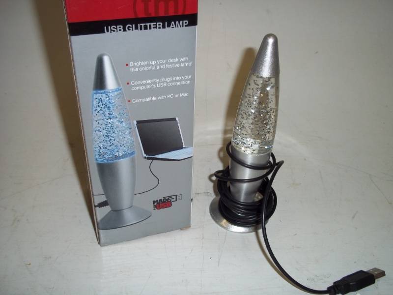 lot 239 image: USB Glitter Lamp