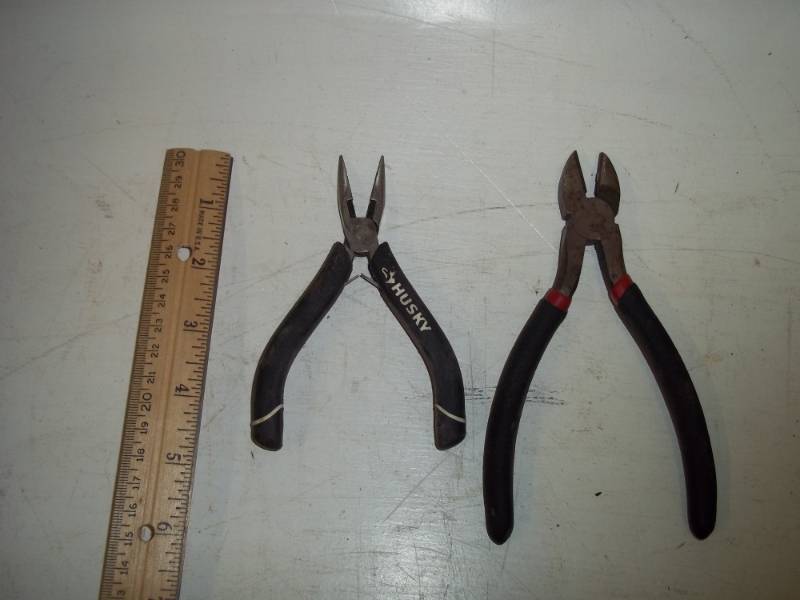 lot 252 image: Pair of cutters