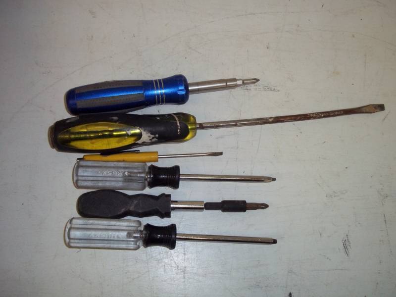 lot 273 image: 6 Screwdrivers