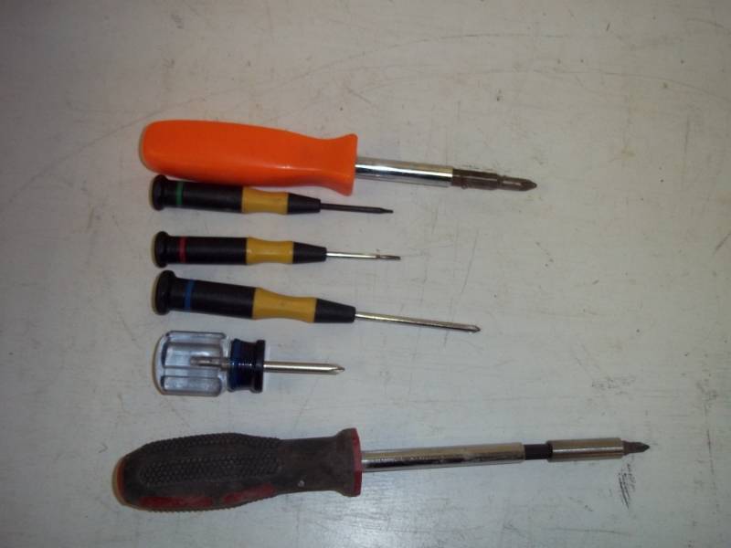 lot 277 image: 6 Screwdrivers