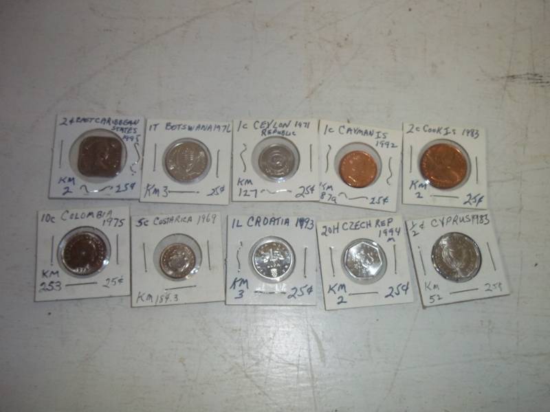 lot 281 image: 10 Foreign Coins