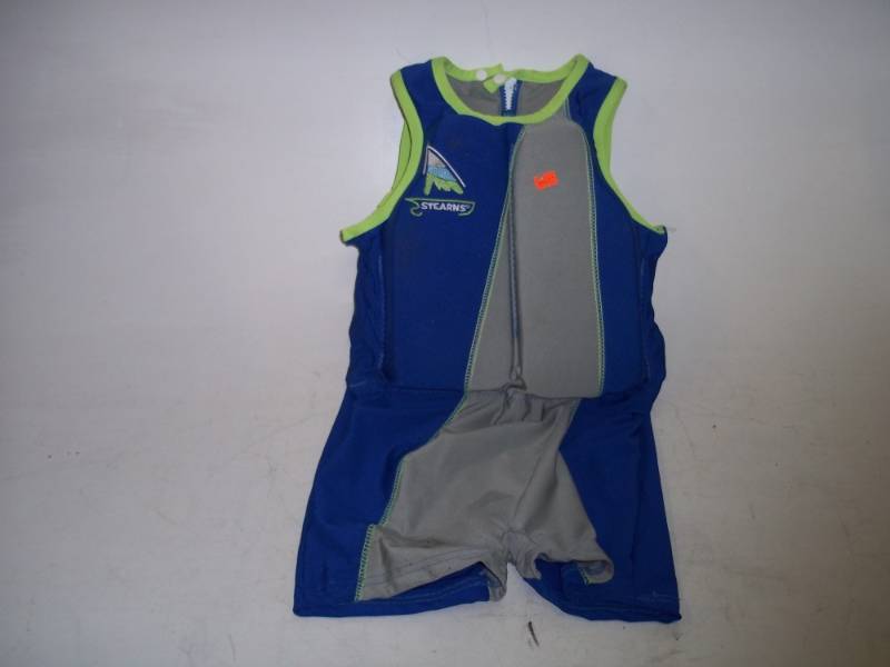 lot 320 image: Child swimming vest