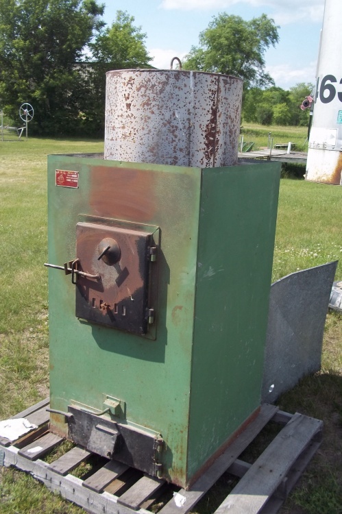 lot 326 image: Len Jay Wood Burning Furnace