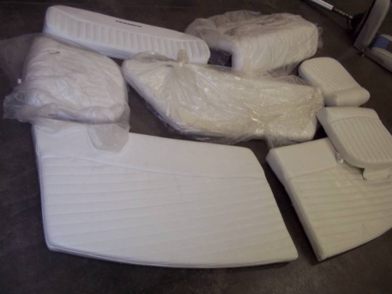 lot 329 image: New Boat  Pontoon  Fish house seats
