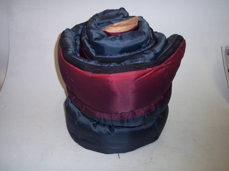 lot 334 image: Sleeping Bag