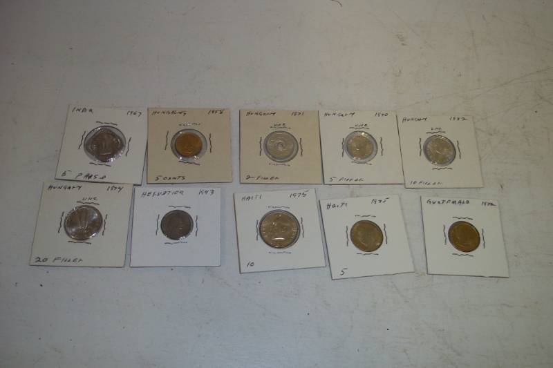 lot 375 image: 10 Foreign Coins