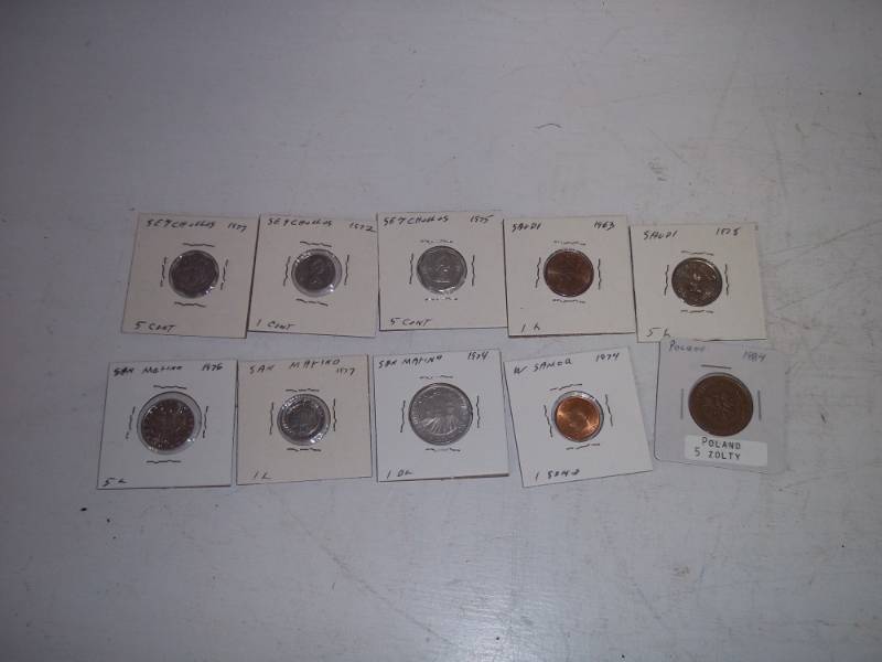 lot 387 image: 10 Foreign Coins