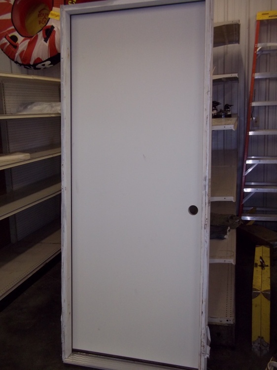 lot 426 image: 32 Exterior Door Steel