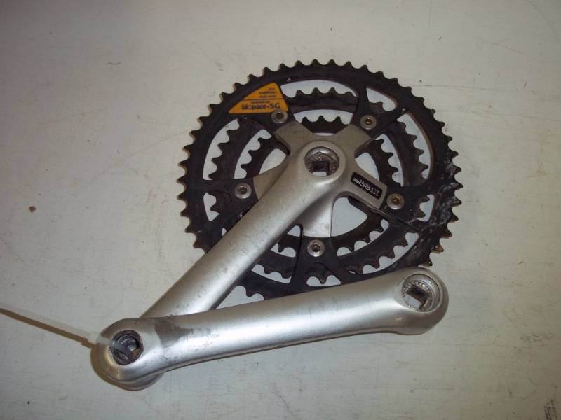 lot 433 image: 28 38 48 Shimano 170 mm Biopace - 56 Triple Crank Set