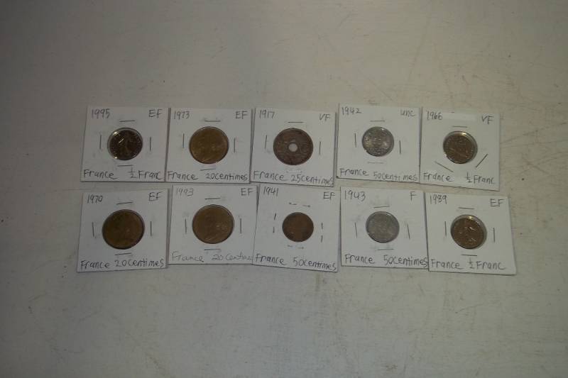 lot 471 image: 10 Foreign Coins