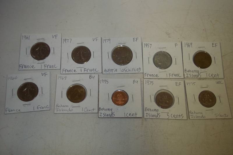 lot 476 image: 10 Foreign Coins