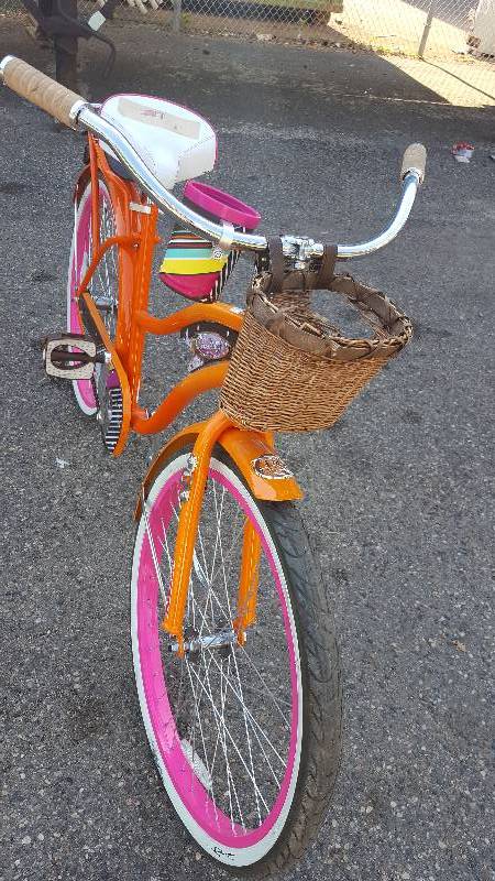 26 Huffy Womens Panama Jack Cruiser Bike