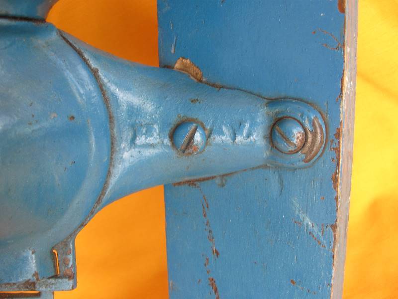lot 034 image: Antique, Wall Mount, Coffee Grinder  Grain Mill
