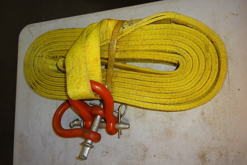 lot 79 image: 20 foot tow strap