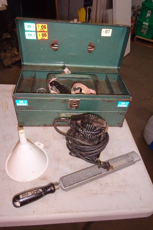 lot 86 image: Tool Box