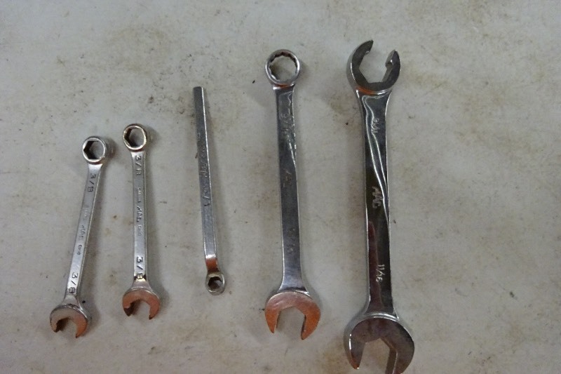 lot 15 image: Mac Wrenches