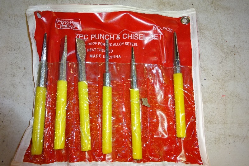 lot 63 image: Power Craft 7 pc Punch & Chisel Set