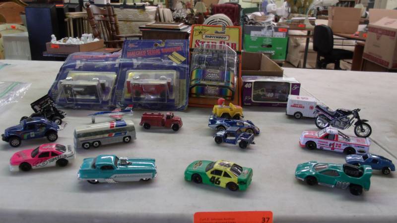 lot 37 image: Toy Cars, some Nascar