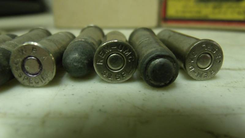 lot 58 image: Ammo-38 SPL bullets, 22 shorts and 20 gauge shells