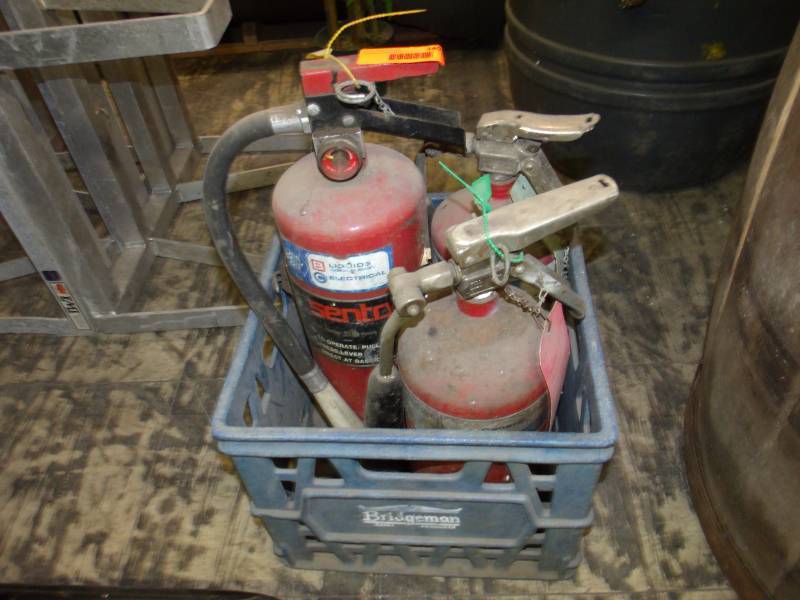 lot 140 image: Milk Crate with 3 fire extinguishers