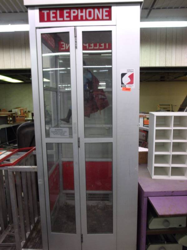 lot 145 image: Telephone Booth
