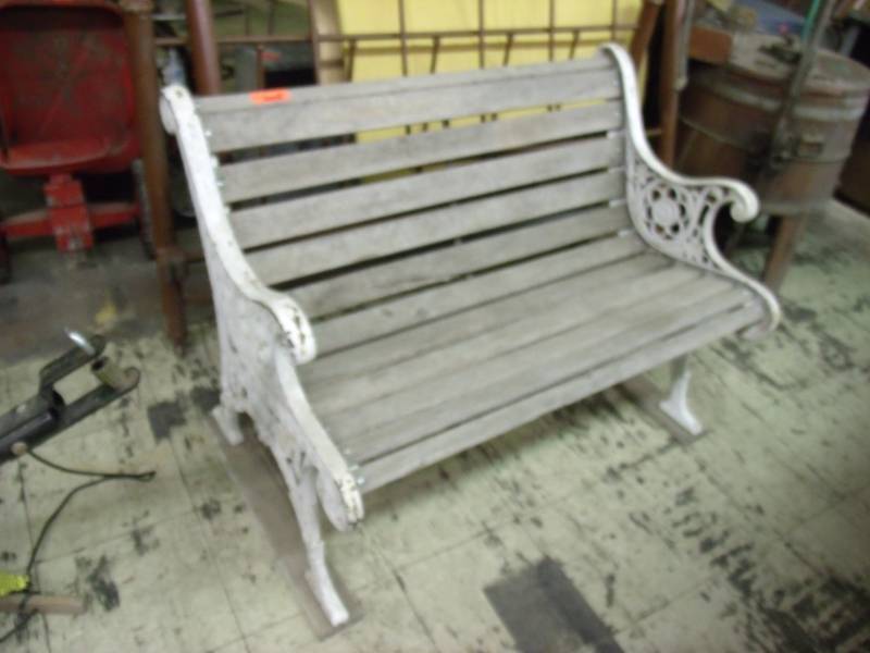 lot 159 image: Old wood and metal garden bench