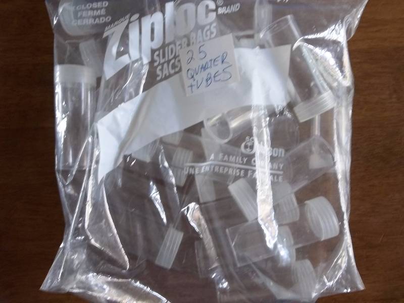 25 Plastic Quarter Tubes