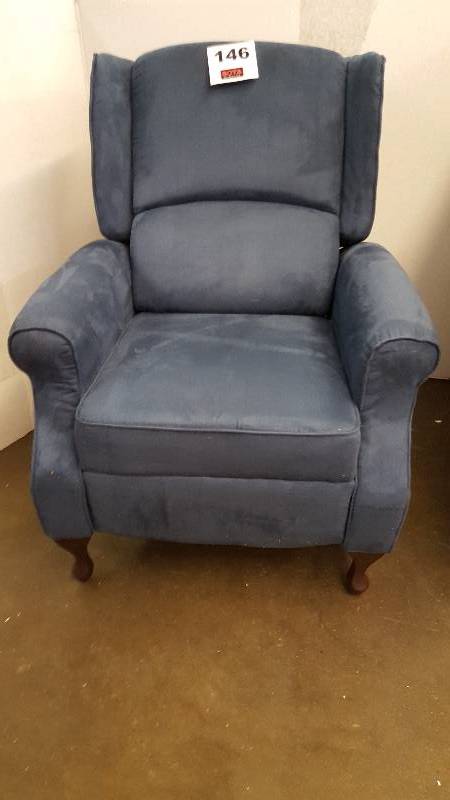 lot 146 image: Microfiber Wingback Recliner