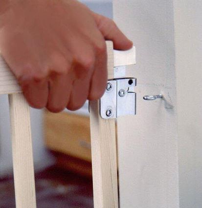 lot 143 image: Stairway Swing Gate