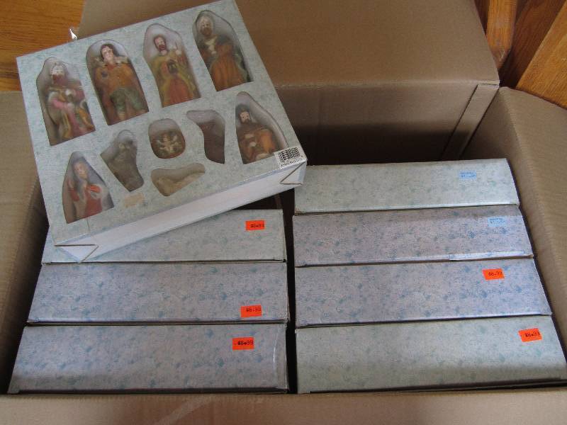 lot 3 image: 8 nativity sets new in boxes...