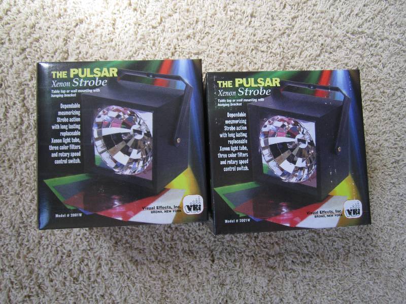 lot 19 image: 2 Pulsar strobe lights...