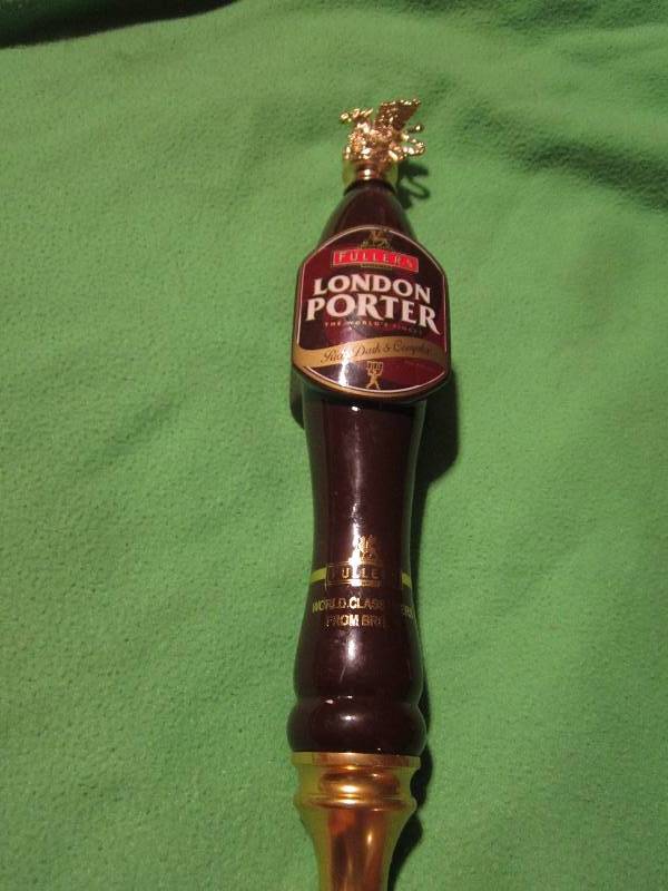 lot 44 image: Fullers London Porer the worlds fin...
