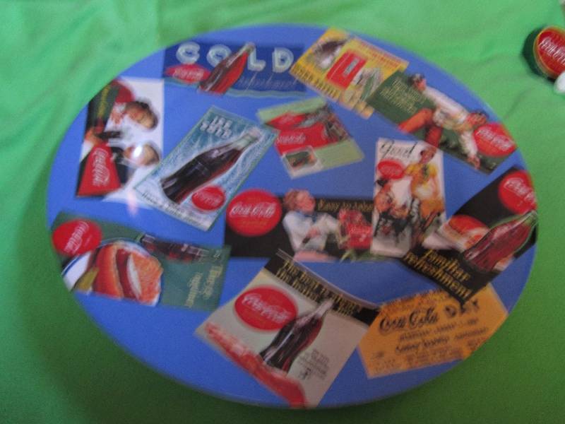 lot 100 image: Coca-cola plate...