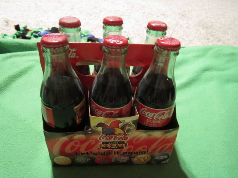 lot 131 image: Collector Coca-cola bottles super b...