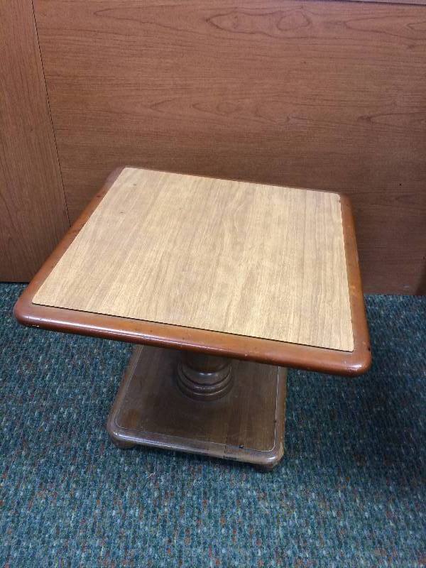 lot 8 image: Retro End Tables